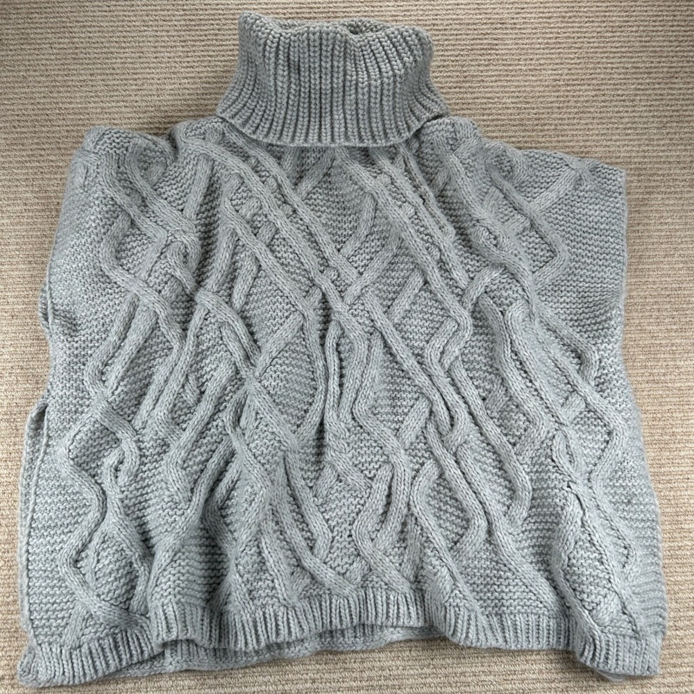 Liz Claiborne Poncho Sweater Women One Size Grey Cable Knit Turtleneck Cozycore